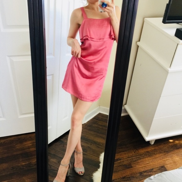 Dresses & Skirts - NEW Silky Spring Pink Ruffle Mini Dress | M